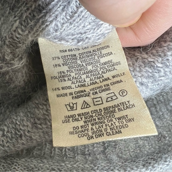 Anthropologie Knitted & Knotted Celia Oversized Wrap Cardigan Sweater Small Gray - Picture 9 of 9